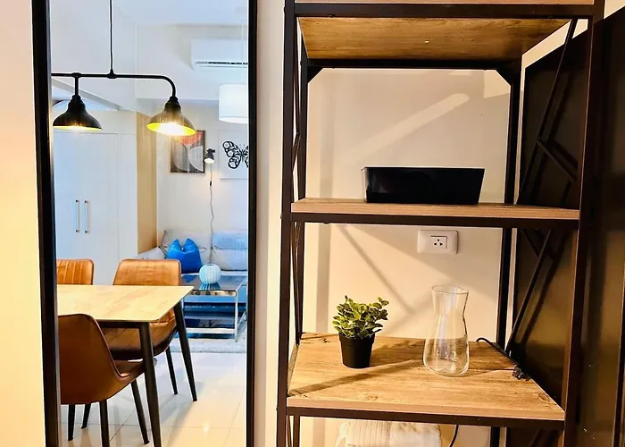 Apartamento Cool Chic 1br Uptown Parksuites Pay Parking T1 33k
