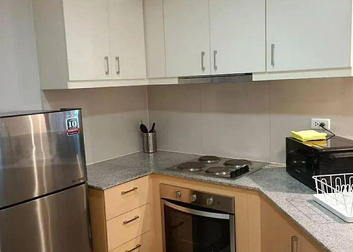 Cool Chic 1br Uptown Parksuites Pay Parking T1 33k Manila